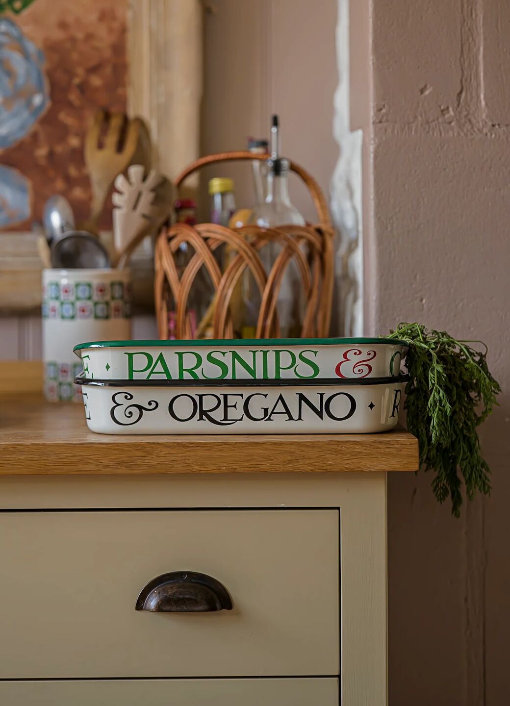 Christmas Toast & Marmalade 34Cm Enamel Roasting Tray