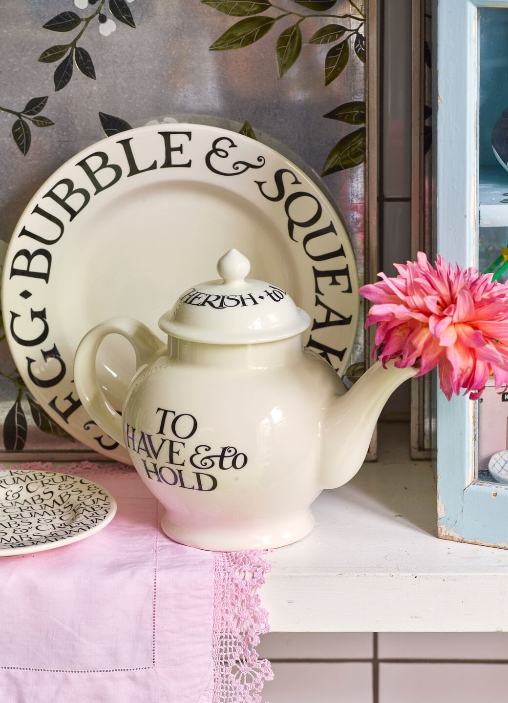 Black Toast Bacon & Egg Large Dinner Plate, 10.5 Inch