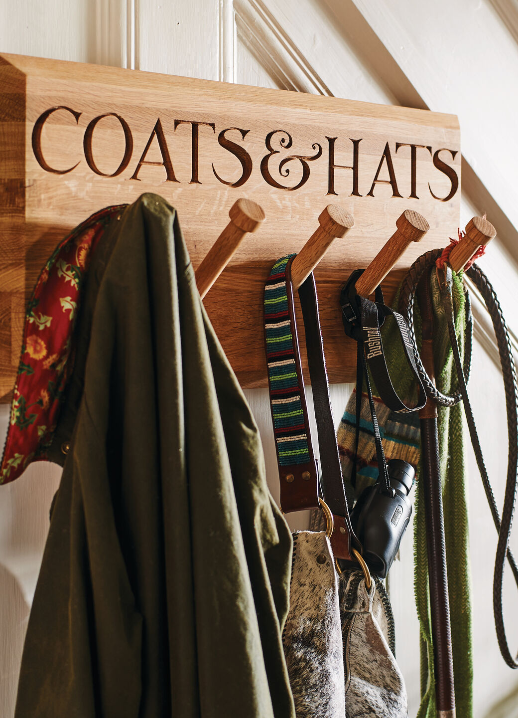 Black Toast Wooden Coat Hook