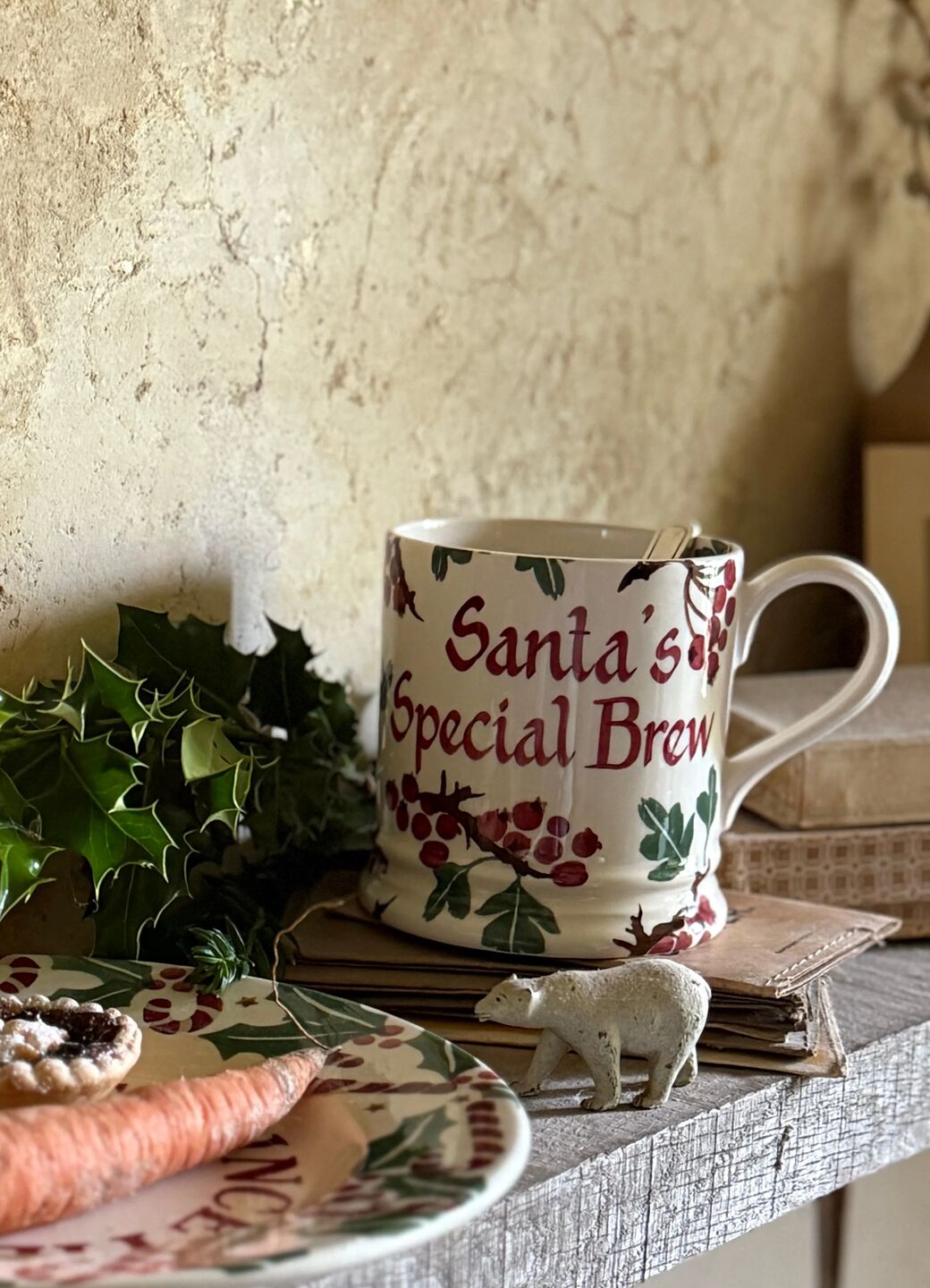 Personalised Hawthorn & Robin Large Mug