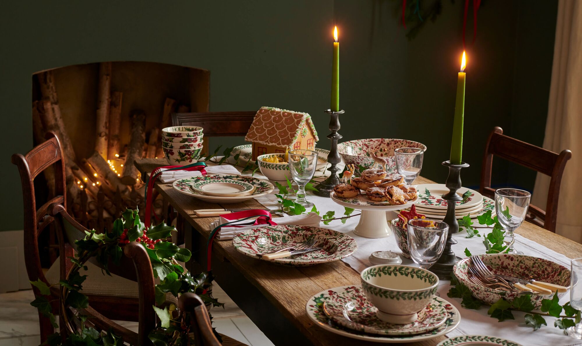 Setting the Christmas Table
