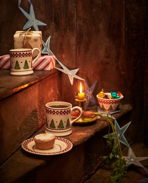 Christmas Joy Tableware & Pottery
