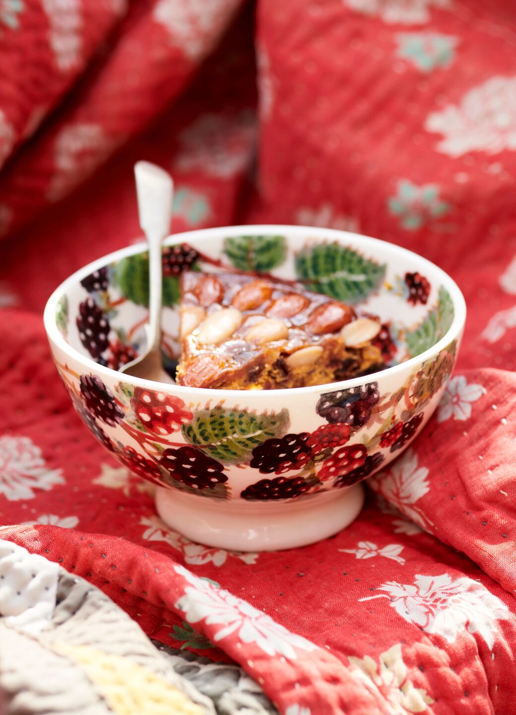 emma bridgewater Blackberry French Bowl Top Sellers