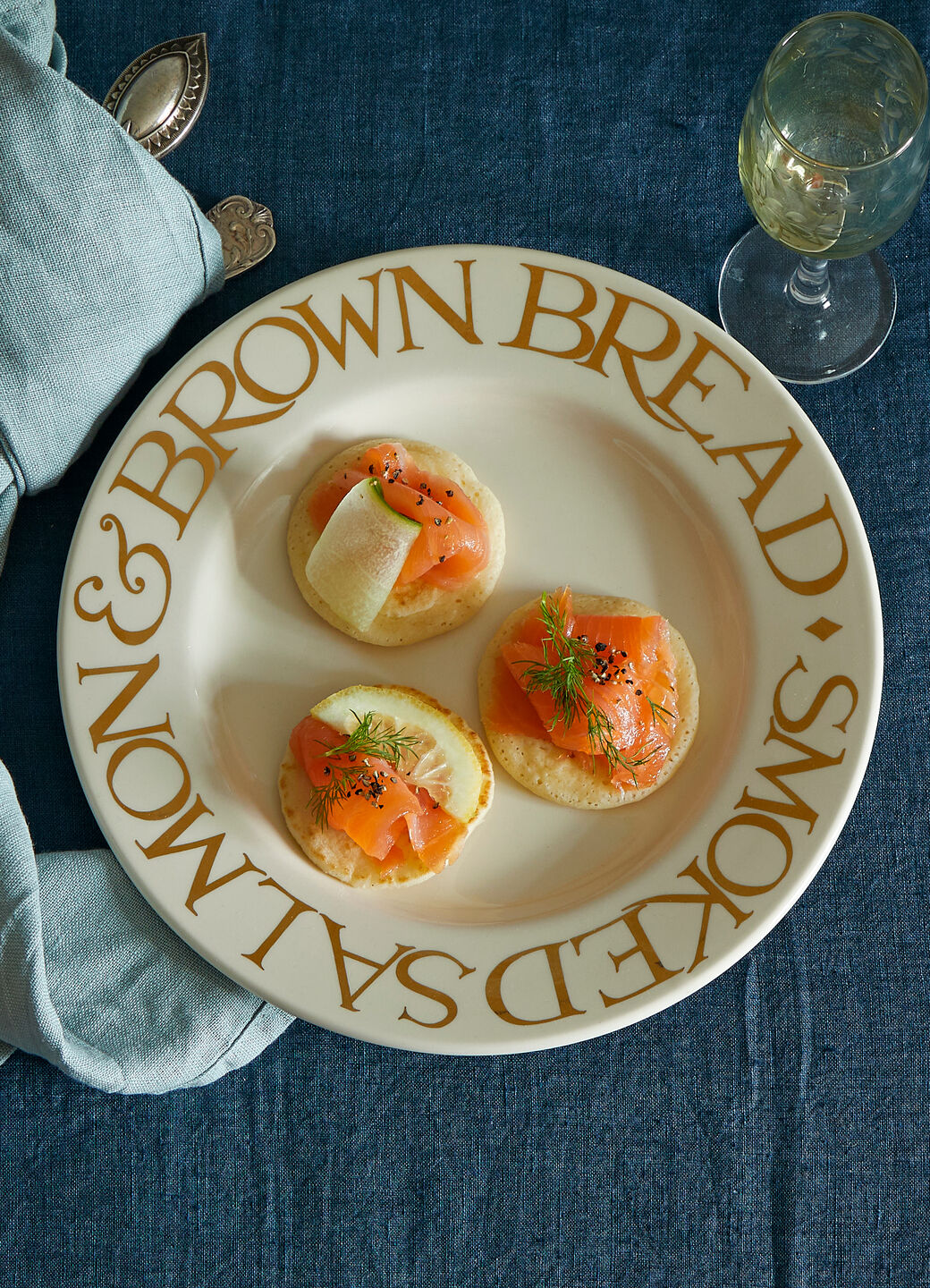 Gold Toast Smoked Salmon Medium Dinner Plate, 8.5 Inch