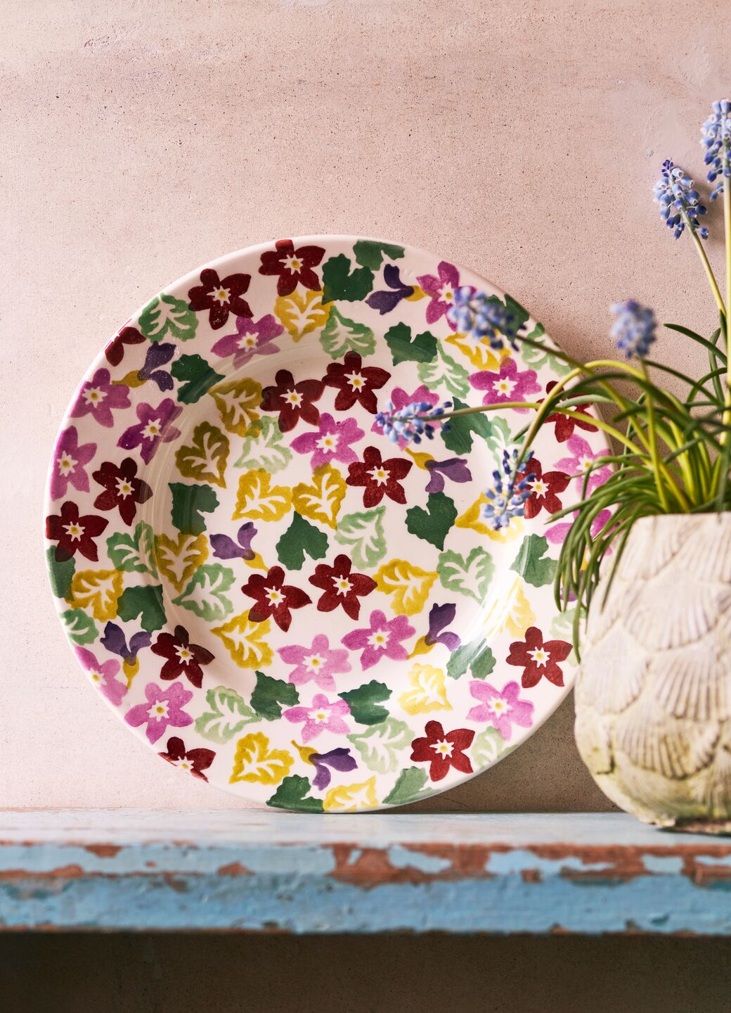 Sweet Violets Medium Dinner Plate, 8.5 Inch