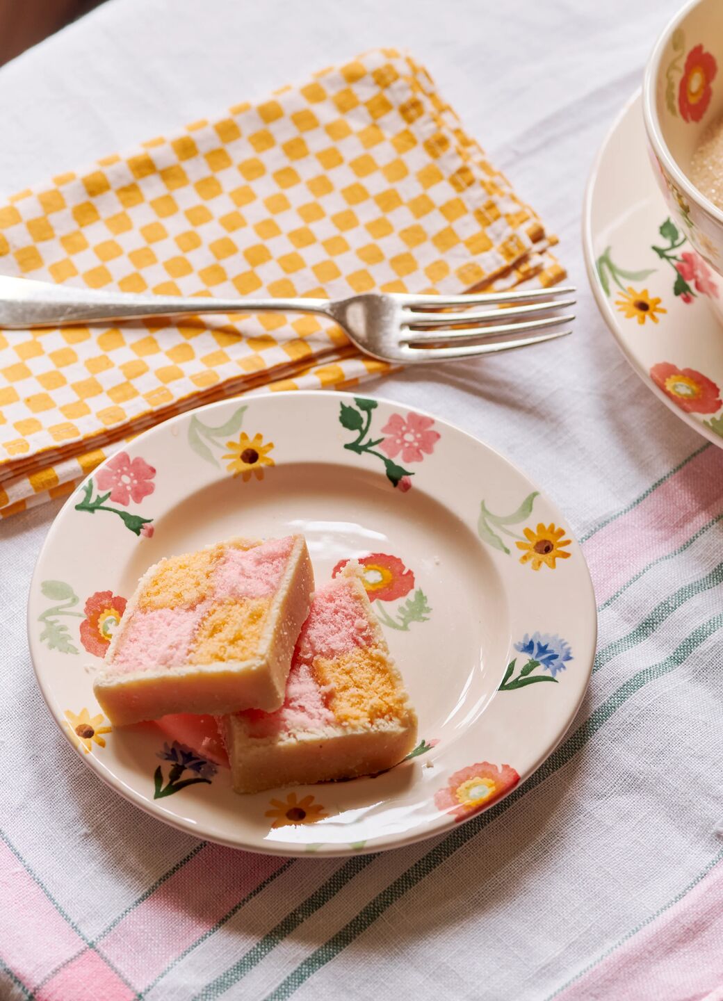 Poppies & Pinks Small Side Plate, 6.5 Inch