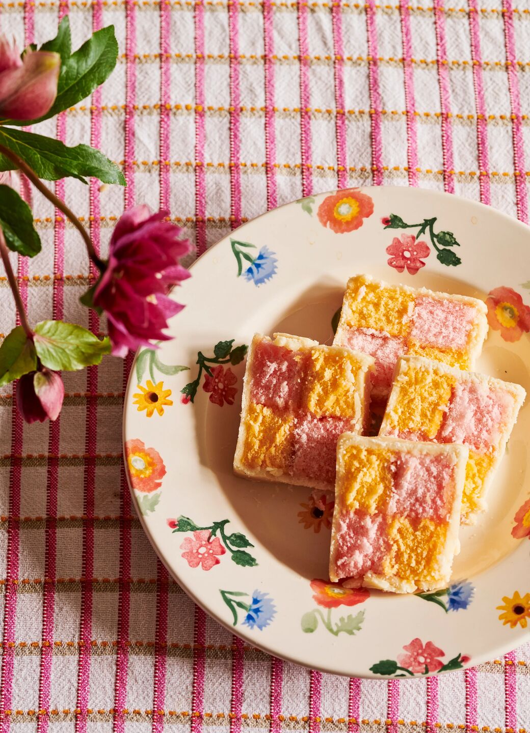 Poppies & Pinks Medium Dinner Plate, 8.5 Inch
