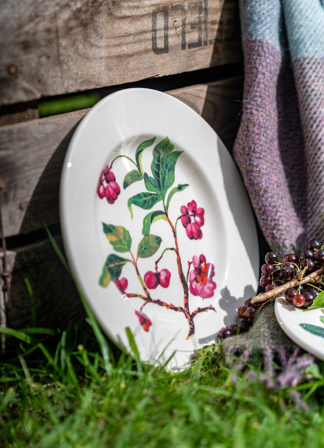 Seconds Spindle Medium Dinner Plate, 8.5 Inch