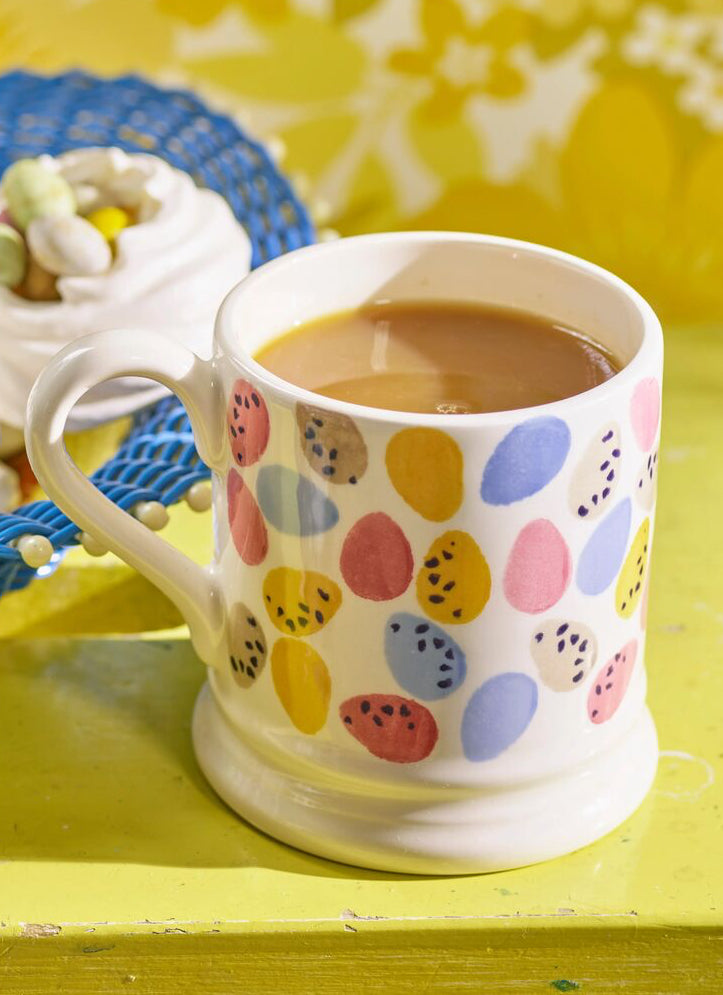 Mini Eggs 1/2 Pint Mug