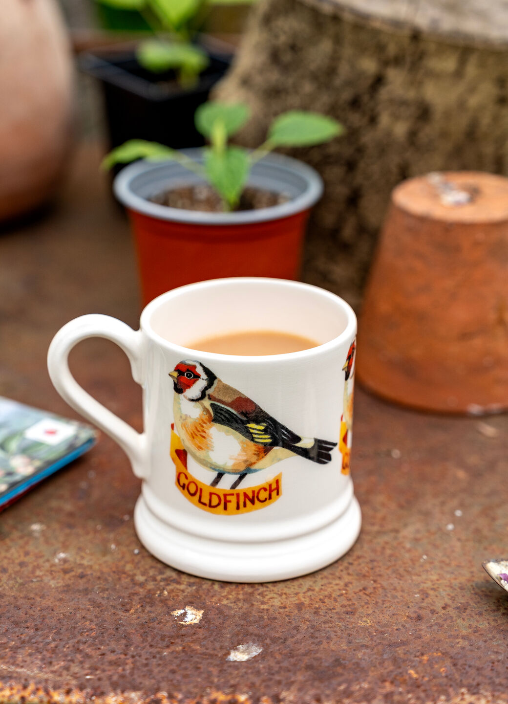 Seconds Goldfinch 1/2 Pint Mug