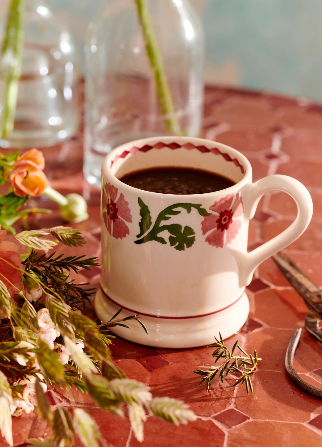 Pink Carnation 1/2 Pint Mug