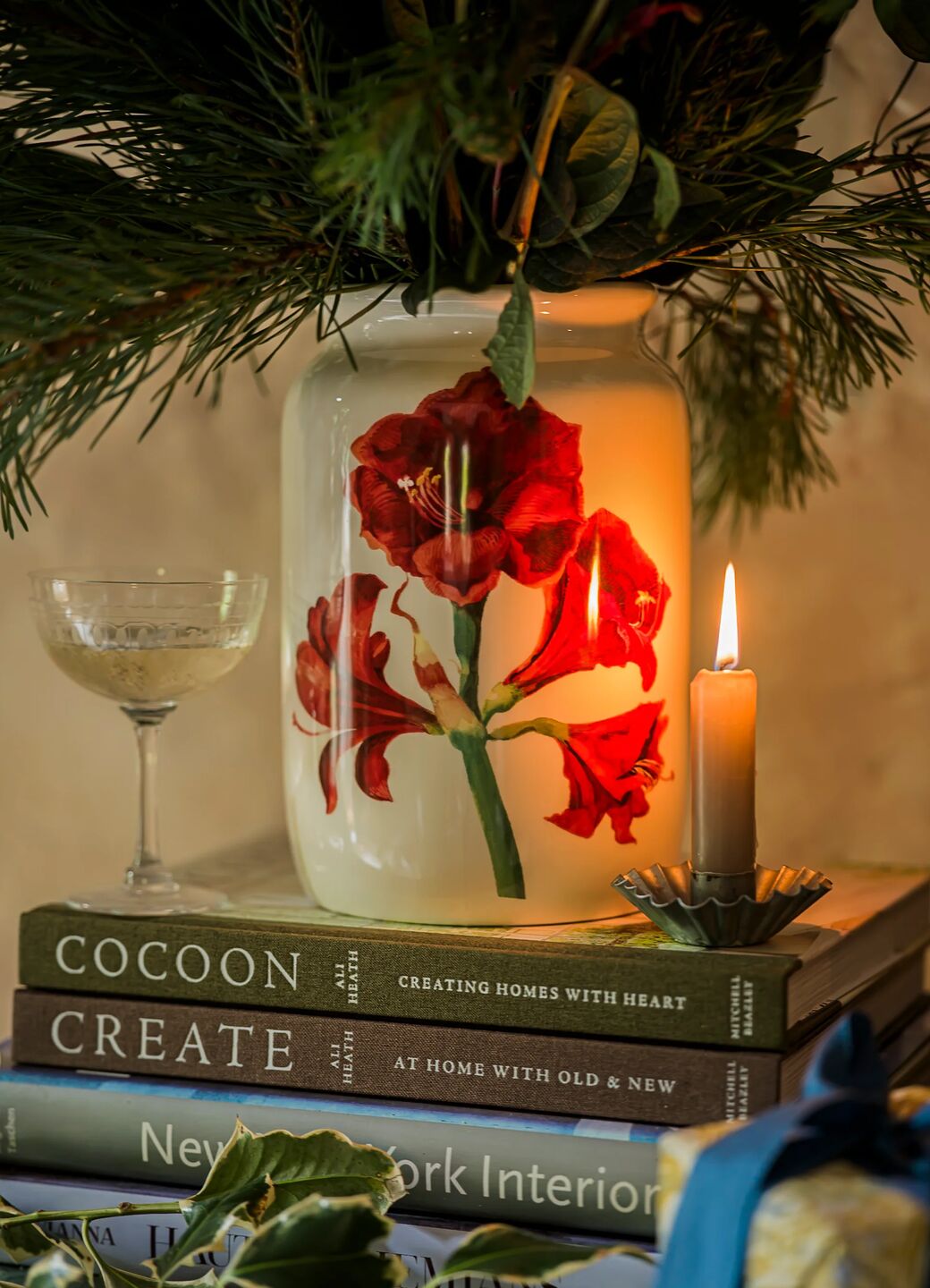 Amaryllis Medium Jar Vase