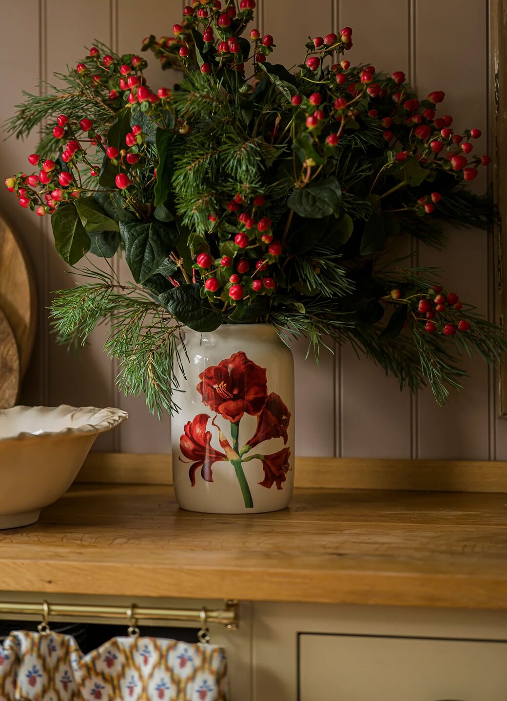 Seconds Amaryllis Medium Jar Vase