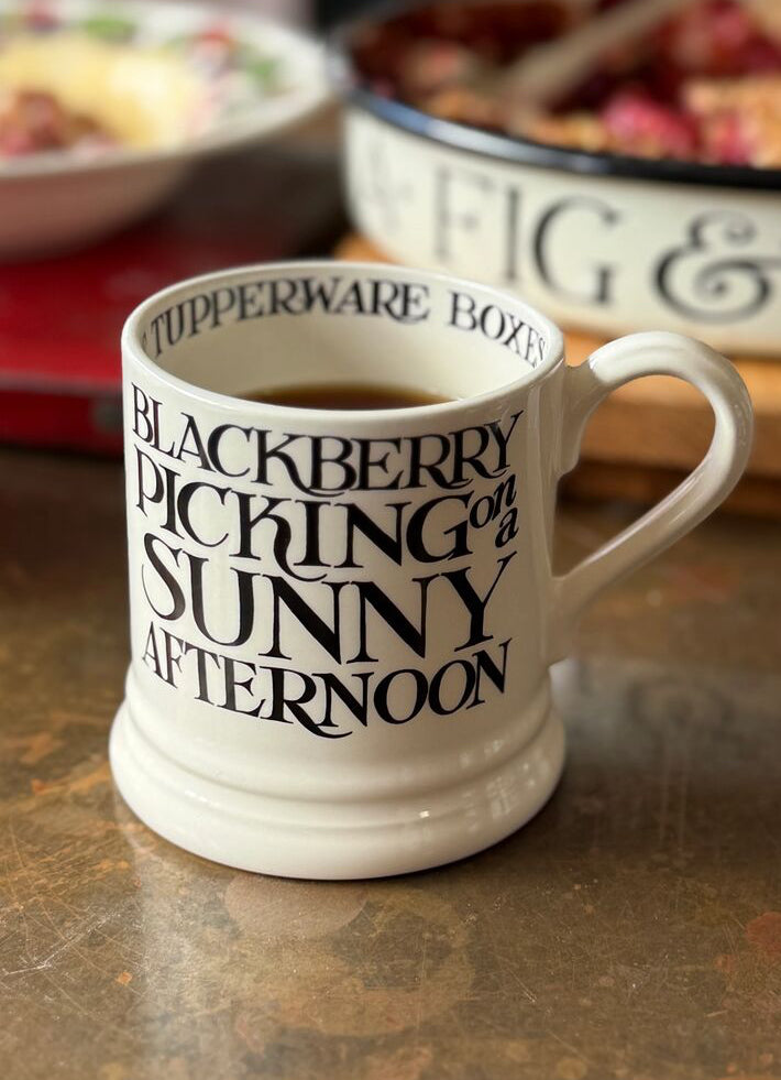 Black Toast Blackberry 1/2 Pint Mug
