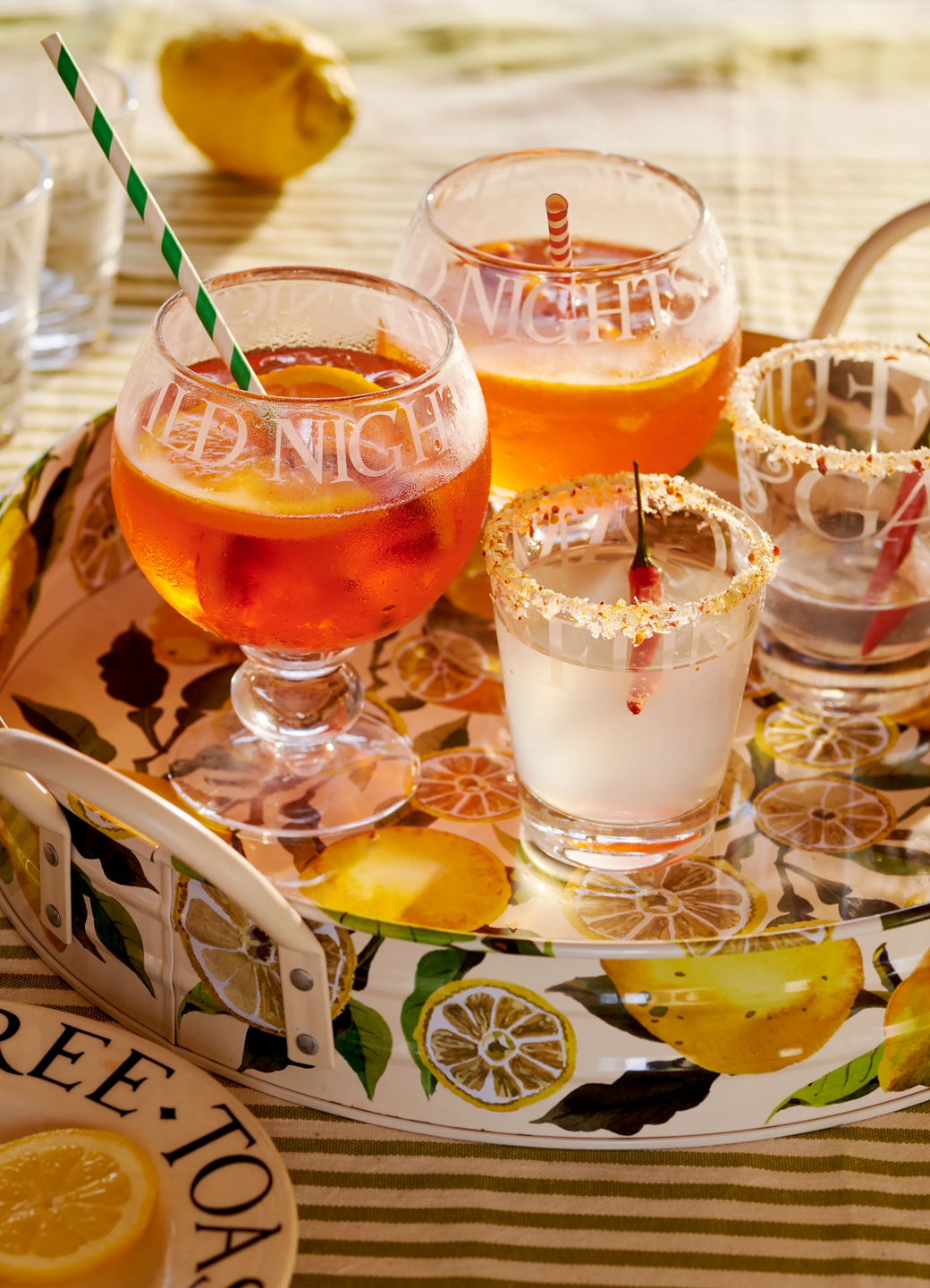 Black Toast Set Of 2 Gin Glass