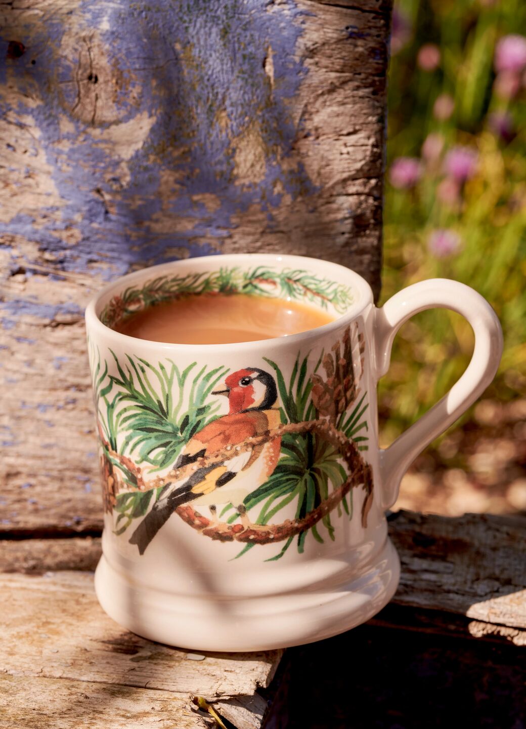 Goldfinch In Spruce 1/2 Pint Mug