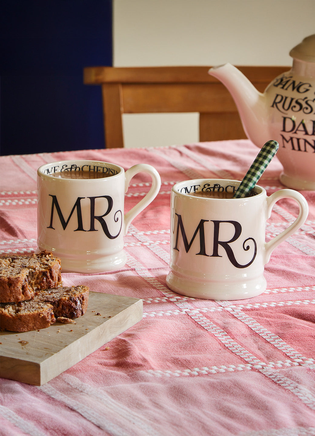 Toast ' Mr & Mr' Set 2 1 2 Pint Mugs Boxed