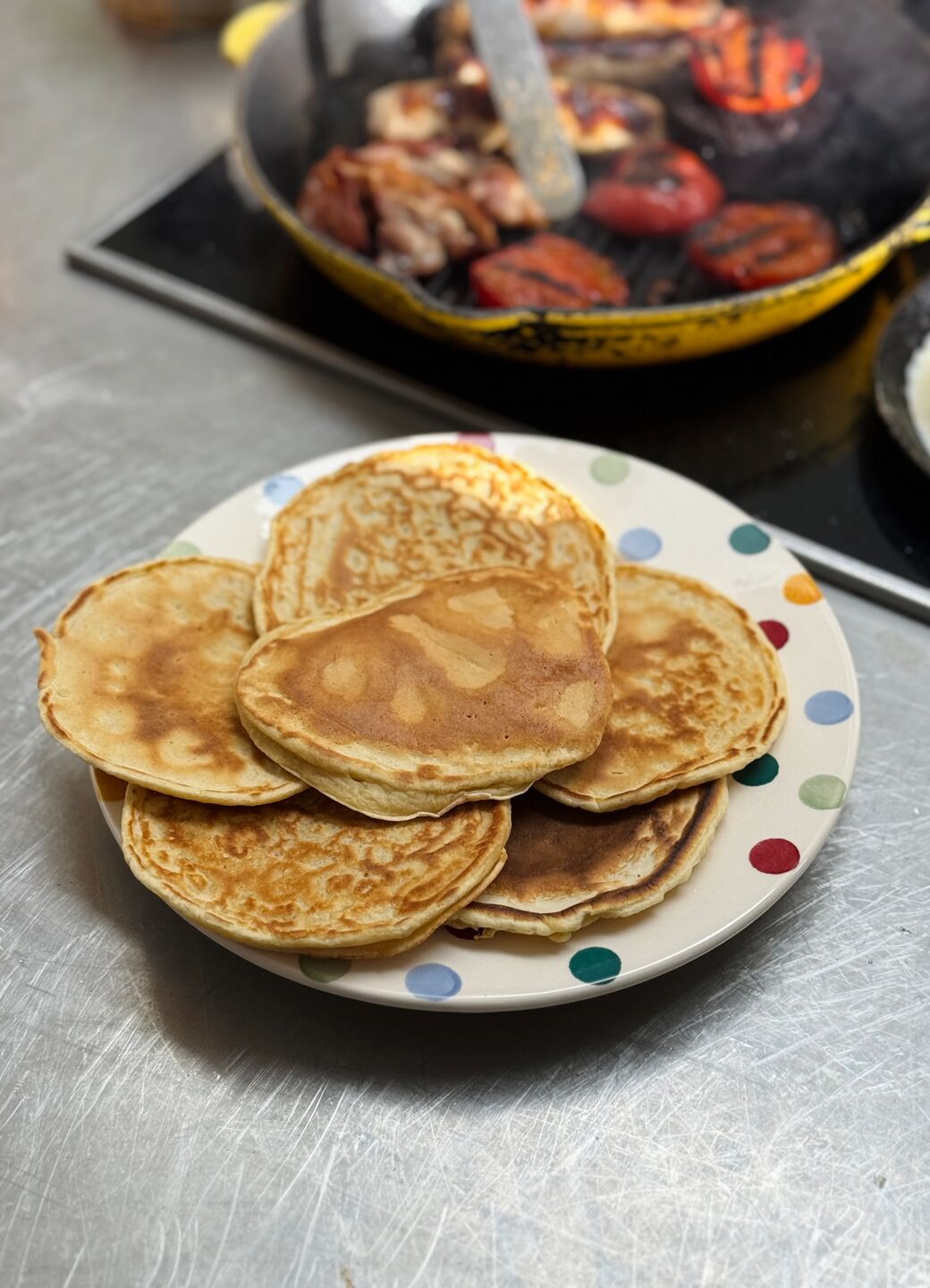 Polka Dot Medium Dinner Plate, 8.5 Inch