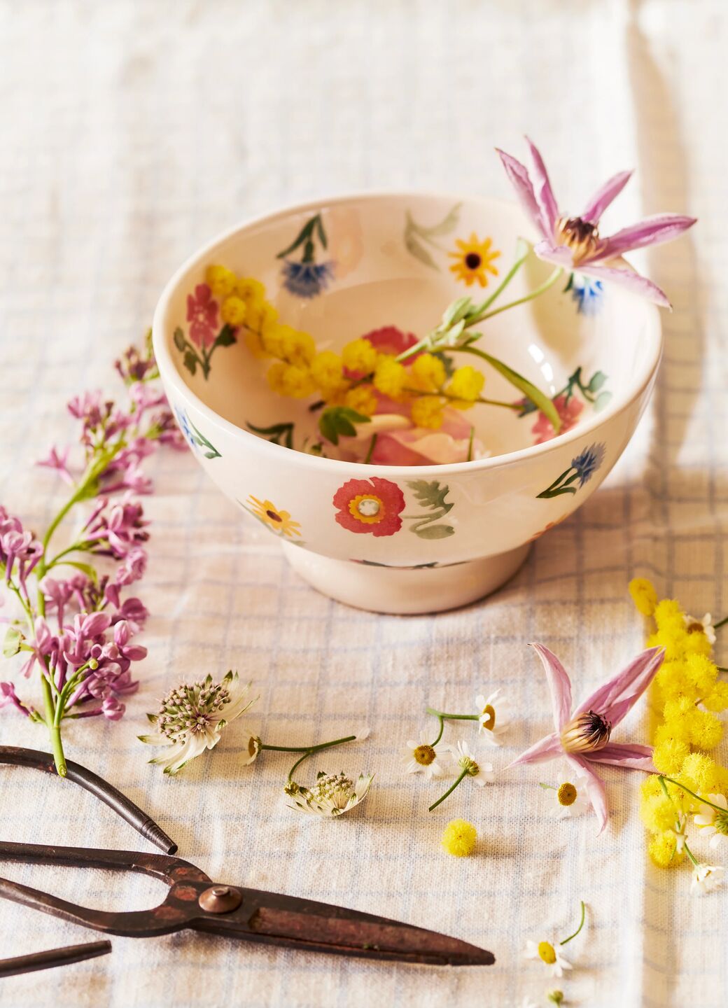 Poppies & Pinks French Bowl