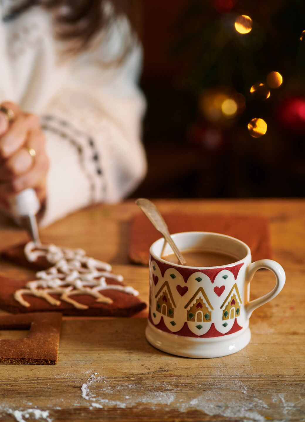 Gingerbread Sampler Small Mug