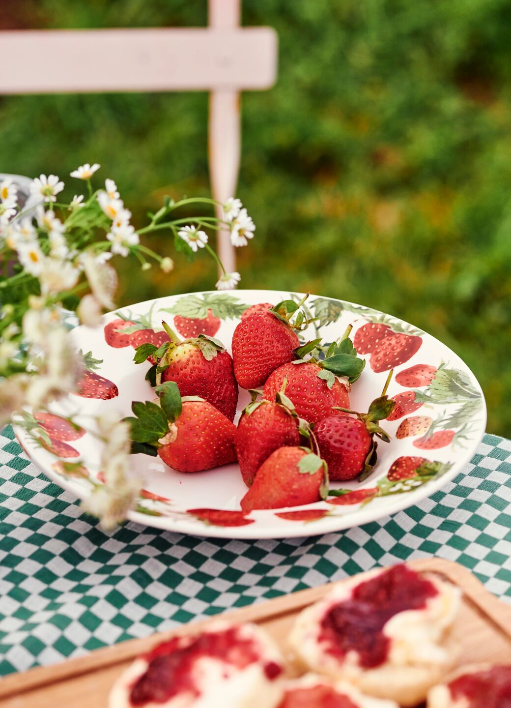 Strawberries Dessert Plate