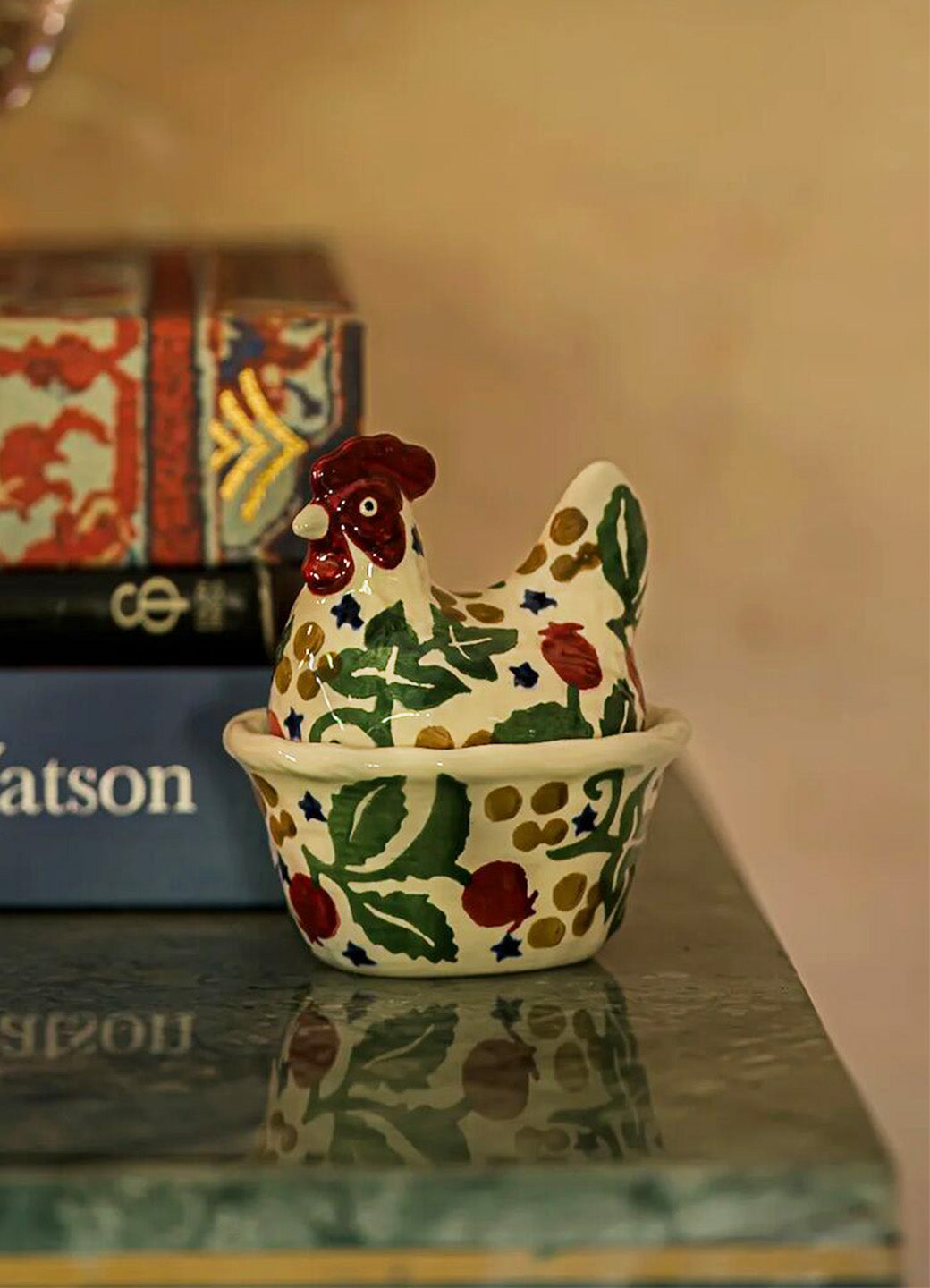 Rosehip & Ivy Small Hen On Nest